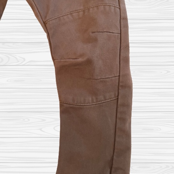 Brown Jeans - Picture 2 of 6